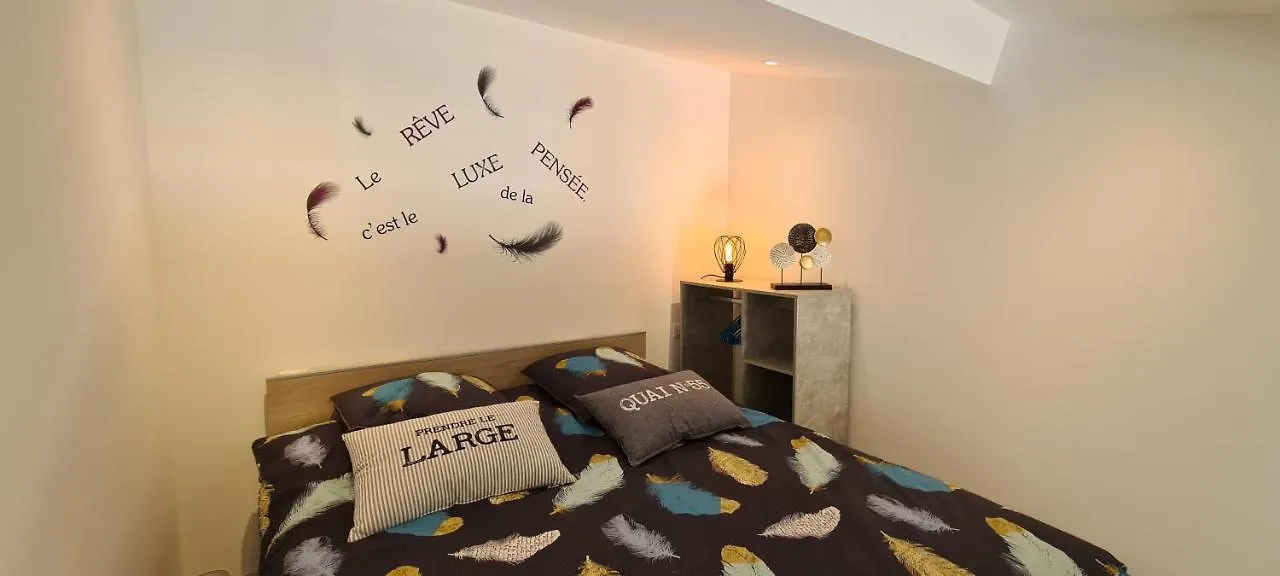 Mas Gabelys Superbe Vue Sainte Victoire Jardin Terrasse Et Piscine Apartment Trets